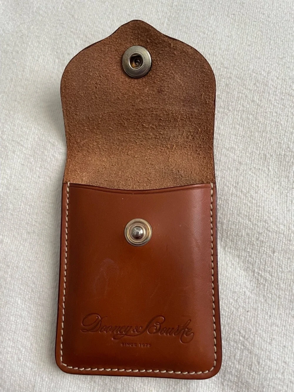 Vintage Dooney & Bourke Chestnut Brown Card Holder - Picture 4 of 7